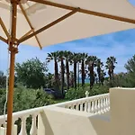 De La Hyères
