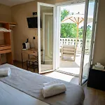 Hotell De La Hyères